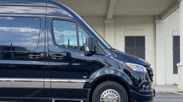 12 passenger sprinter van las vegas
