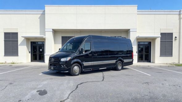 15 passenger sprinter van las vegas
