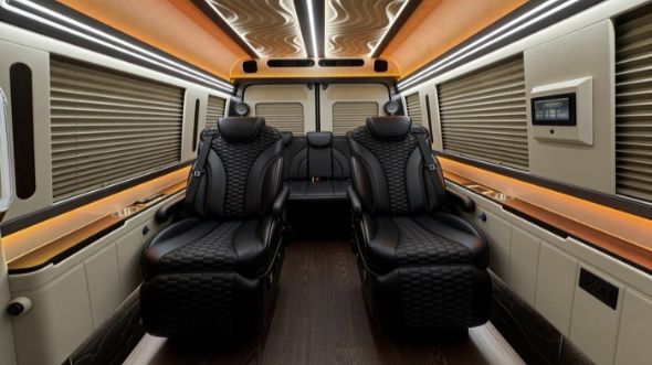 8 passenger sprinter van inside las vegas