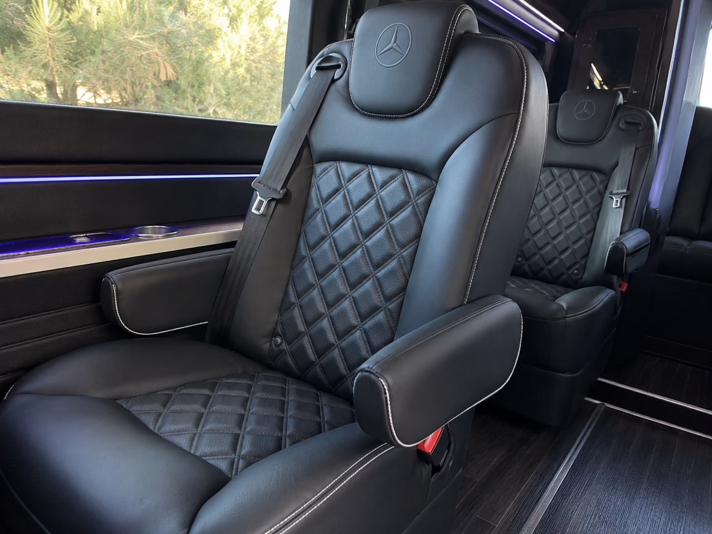 find the perfect transportation for your next corporate event 1